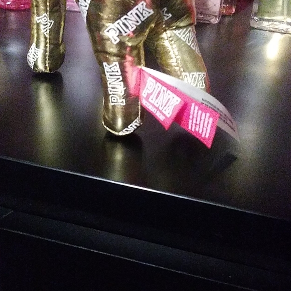 PINK pup 🐶 - Picture 3 of 4